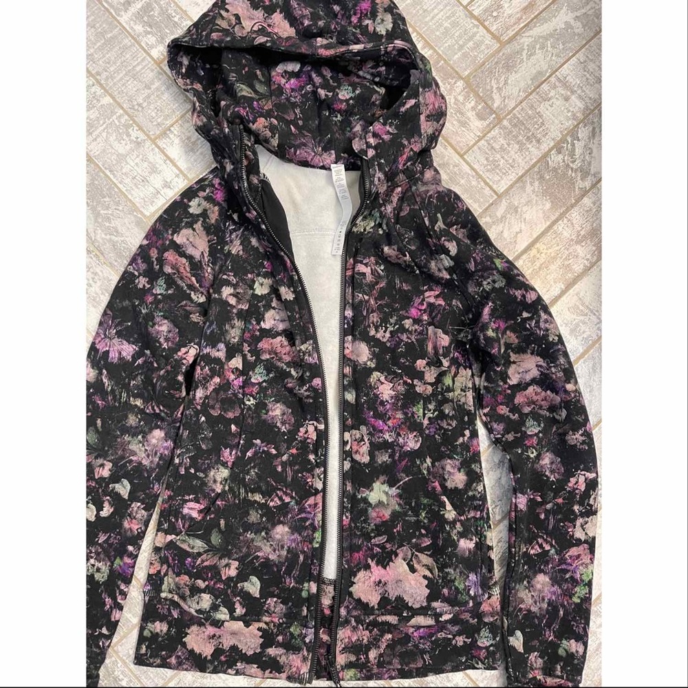 Lululemon scuba